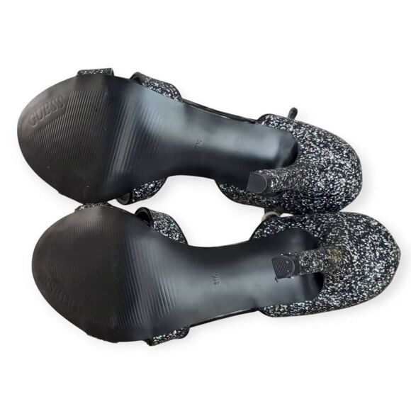 GUESS SILVER MULTI TEXTURE LAURN STRAP HEELS SZ.8 EUC. - Picture 6 of 8